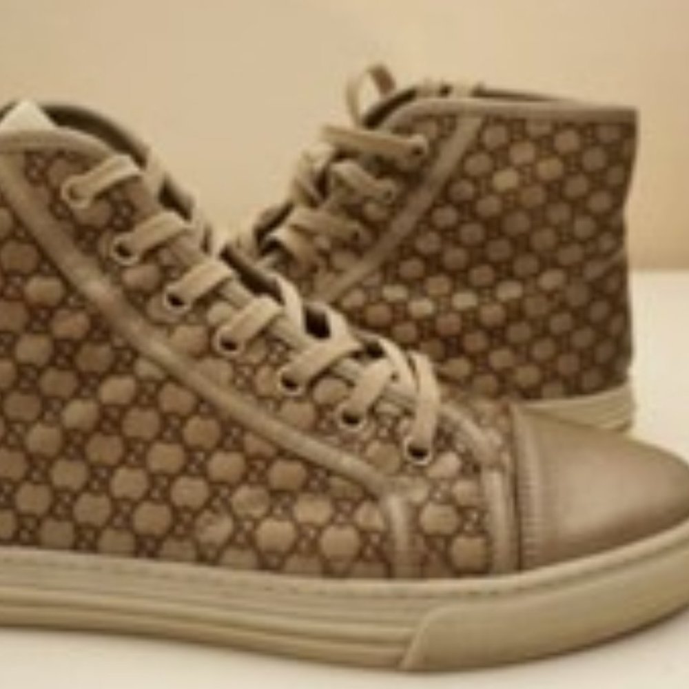 GUCCI HIGH TOP LEATHER SNEAKERS